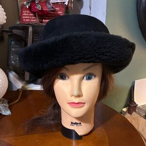 Black Shearling Sheepskin Hat-O/S